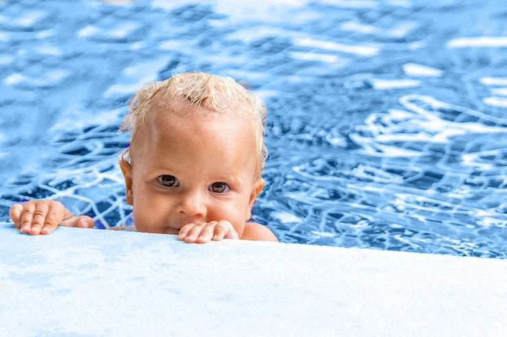 The benefits of baby swim classes
